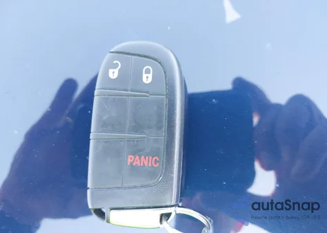 2021 Jeep Compass Latitude 4X4 from USA, damaged, VIN 3C4NJDBB3MT524714